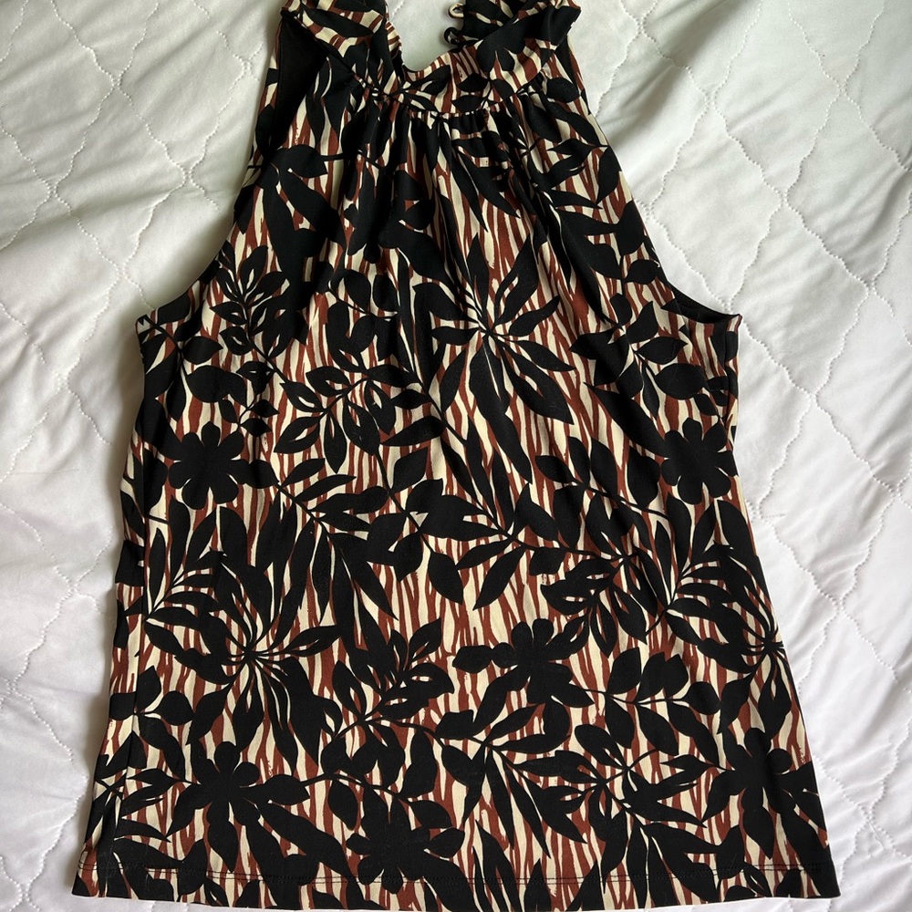 Work high-neck sleeveless blouse